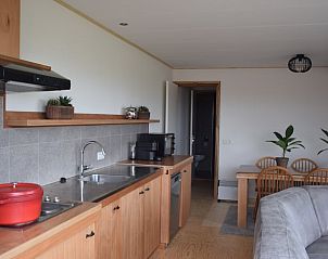 Offene Kche und Essbereich im Ferienhaus in Koudekerke, Zeeland.