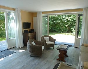 Bright and spacious sitting area in VZ1136 Detached vacation home in Koudekerke, Walcheren, Zeeland.