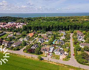 Fietspad langs de kust nabij vakantiehuis ZE681 in Koudekerke, Walcheren, perfect voor fietstochten door Zeeland.