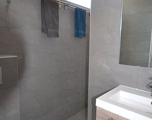 Funktionelles Badezimmer im Ferienhaus in Koudekerke, Walcheren, Zeeland