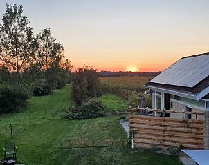 Blick auf Landschaft und Garten vom Ferienhaus in Koudekerke, Zeeland