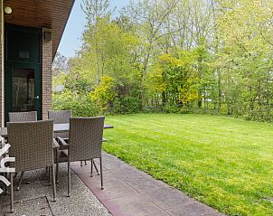 Horse plow near vacation home ZE366 in Oostkapelle, Walcheren.