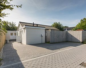 Ingang van Loopafstand strand en bos - Oostkapelle, vakantiehuis in Oostkapelle, Walcheren, met ruime parkeerplaats.