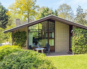 Gezellige woonkamer in vakantiehuis ZE367, Oostkapelle, Walcheren, Zeeland.