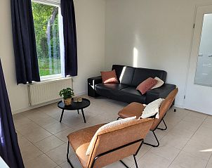 Comfortable sitting area in VZ2330 Holiday home Oostkapelle, Walcheren, Zeeland.