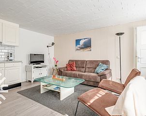 Bedroom with two single beds in vacation home ZE118, Oostkapelle, Walcheren, Zeeland.