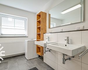 Second bedroom with TV in vacation home ZE742, Oostkapelle, Zeeland.