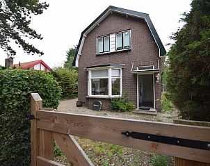 VZ1158 freistehendes Ferienhaus in Oostkapelle mit charmanter Fassade, gelegen in Walcheren, Zeeland.