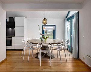 Moderne badkuip in ZE1369 vakantiehuis in Oostkapelle, Walcheren, voor ultiem comfort.