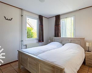 Dining area in the kitchen of vacation home ZE414, Oostkapelle, Walcheren, Zeeland.