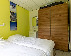 Terras met barbecue bij vakantiehuis ZE228 in Oostkapelle, Walcheren, Zeeland.