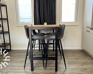 Helles Schlafzimmer mit Dachfenster im Ferienhaus ZE730, Westkapelle, Walcheren, Zeeland.