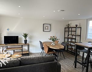 Zweites Schlafzimmer im Ferienhaus ZE730, Westkapelle, Walcheren, Zeeland mit zwei Betten.