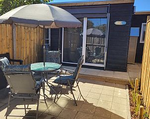 Zwei Einzelbetten in VZ2343 Ferienhaus Westkapelle, ideal fr Kinder oder Freunde.