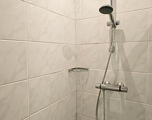 Douche in Vakantiehuis in Westkapelle met moderne afwerking, Walcheren, Zeeland.