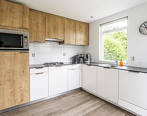 Trap met veiligheidshek in VZ969 Vakantiehuis in Vlissingen, Walcheren.