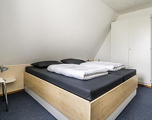 Badkamer met moderne voorzieningen in VZ969 Vrijstaand vakantiehuis in Vlissingen, Walcheren.