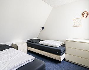 Knusse slaapkamer met twee bedden in VZ969 Vrijstaand vakantiehuis in Vlissingen, Walcheren.