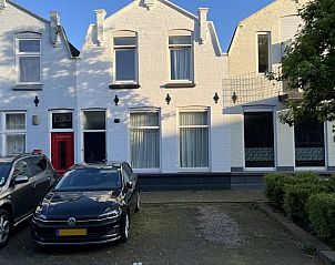 VZ2419 Vakantiewoning Vlissingen voorgevel in het pittoreske Walcheren, Zeeland.