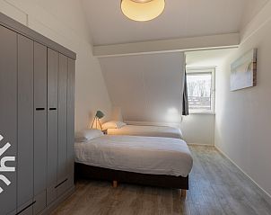 Eethoek met uitzicht op het terras in vakantiehuis ZE1446, Aagtekerke, Walcheren.