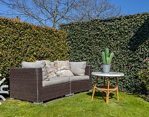 Decorative heart in vacation home ZE1392 in Zoutelande, Walcheren.