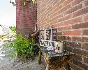 Eethoek in vakantiehuis ZE238 in Zoutelande, Walcheren, met gezellige inrichting.