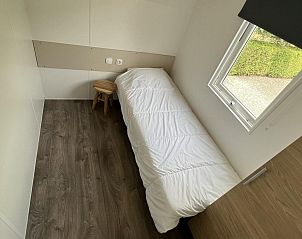 Moderne toiletruimte in VZ030 Chalet Vrouwenpolder, Walcheren, Zeeland