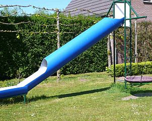 Compacte badkamer in ZE030 vakantiehuis, Vrouwenpolder, Walcheren.