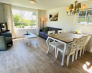 Gezellige woonkamer van VZ235 Chalet Veere in Veere, Walcheren