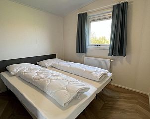 Tweede slaapkamer van VZ627 Chalet Meliskerke in Walcheren