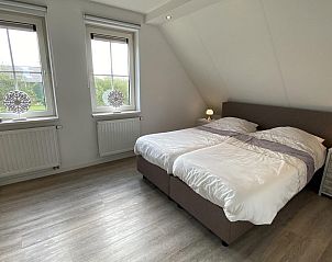 VZ901 Vakantiehuis in Zoutelande, Walcheren. Kinderkamer met eenpersoonsbed en speelse inrichting.