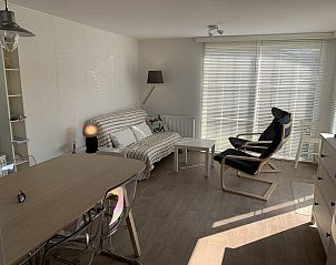 Comfortabele binnenruimte van VZ1083 Chalet Valkenisse in Biggekerke, Walcheren.