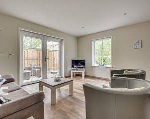 Eethoek met moderne inrichting in ZE646 vakantiehuis, Grijpskerke, Zeeland.