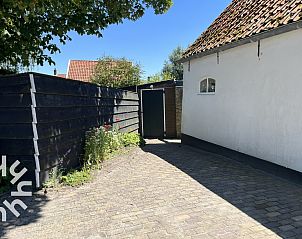 Comfortabele slaapkamer met uitzicht in ZE1415, Gapinge, Walcheren, Zeeland.