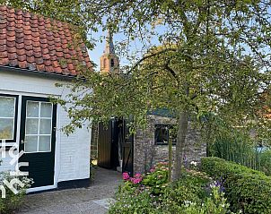 Adembenemend uitzicht over de velden bij ZE1415, Gapinge, Walcheren, Zeeland.