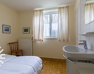 Lichte zithoek in vakantiehuis ZE364, Koudekerke-Dishoek, Walcheren, Zeeland.