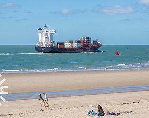 Tweepersoons slaapkamer in vakantiehuis ZE364, Koudekerke-Dishoek, Walcheren.