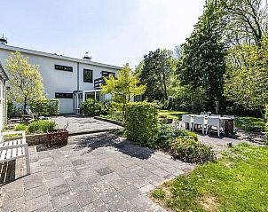 Terras van VZ1127 Vakantiewoning in Koudekerke, Walcheren, met comfortabele zitplaatsen.