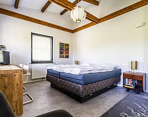 Moderne badkamer in VZ1127 Vakantiewoning in Koudekerke-Dishoek, Walcheren.