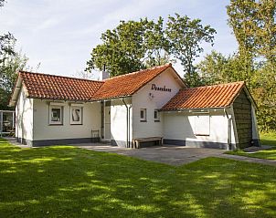 VZ1132 Vakantiehuis in Koudekerke, sfeervol vakantiehuis met groene tuin in Dishoek, Walcheren, Zeeland.
