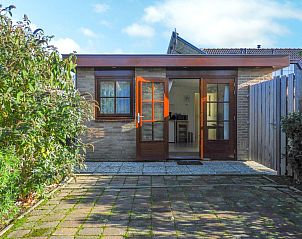 Entree van VZ729 Appartement in Koudekerke, gezellig vakantiehuis in Dishoek, Walcheren, Zeeland.