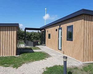 Verblijf 623403 - Chalet Walcheren - Luxe chalet op minicamping | sauna