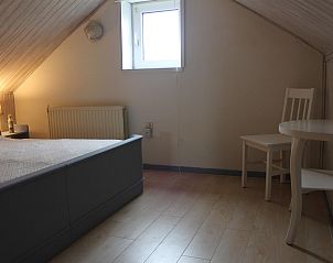 Guest house 631615 - Holiday property Zeeuws-Vlaanderen - Vakantiehuis Altes Deichbauernhaus mit Garten