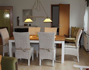 Guest house 631615 - Holiday property Zeeuws-Vlaanderen - Vakantiehuis Altes Deichbauernhaus mit Garten