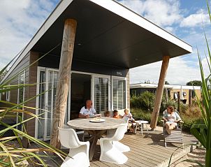 Guest house 631646 • Holiday property Zeeuws-Vlaanderen • Beach Loft + Wellness 
