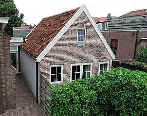 Guest house 640608 • Holiday property Zuid-Beveland • Sfeervol 4-persoons vakantiehuis in centrum Wemeldinge op 