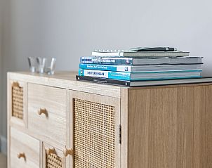 Ruim terras bij vakantiehuis ZE1456 in Wemeldinge, Zuid-Beveland, Zeeland.