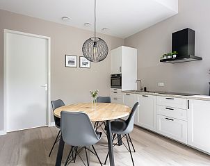 Overzicht van leefruimte in vakantiehuis ZE1456 in Wemeldinge, Zuid-Beveland, Zeeland.