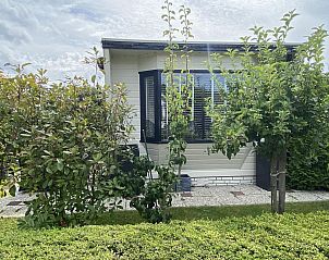 Straatbeeld bij VZ900 Vakantiechalet in Baarland, rustig gelegen in Zuid-Beveland, Zeeland.