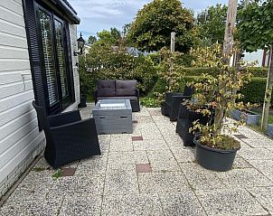 Speelplaats nabij VZ900 Vakantiechalet in Baarland, ideaal voor kinderen in Zuid-Beveland, Zeeland.